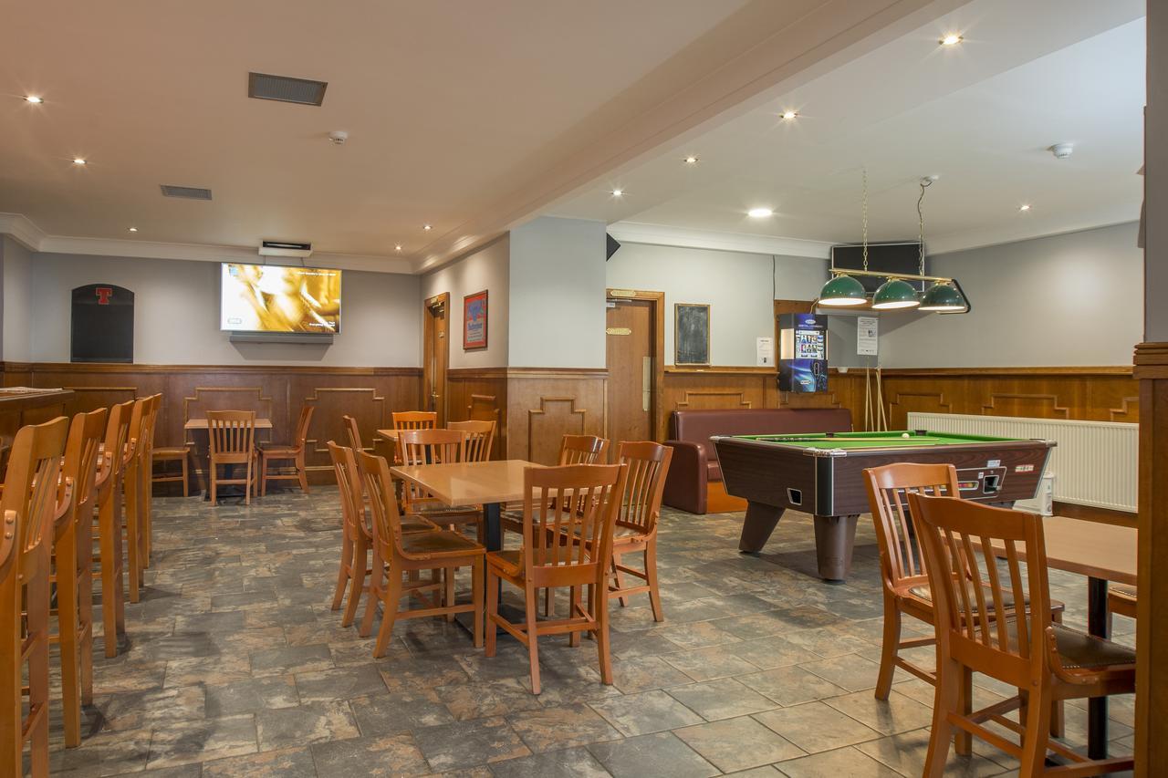 Station Hotel Ellon ภายนอก รูปภาพ
